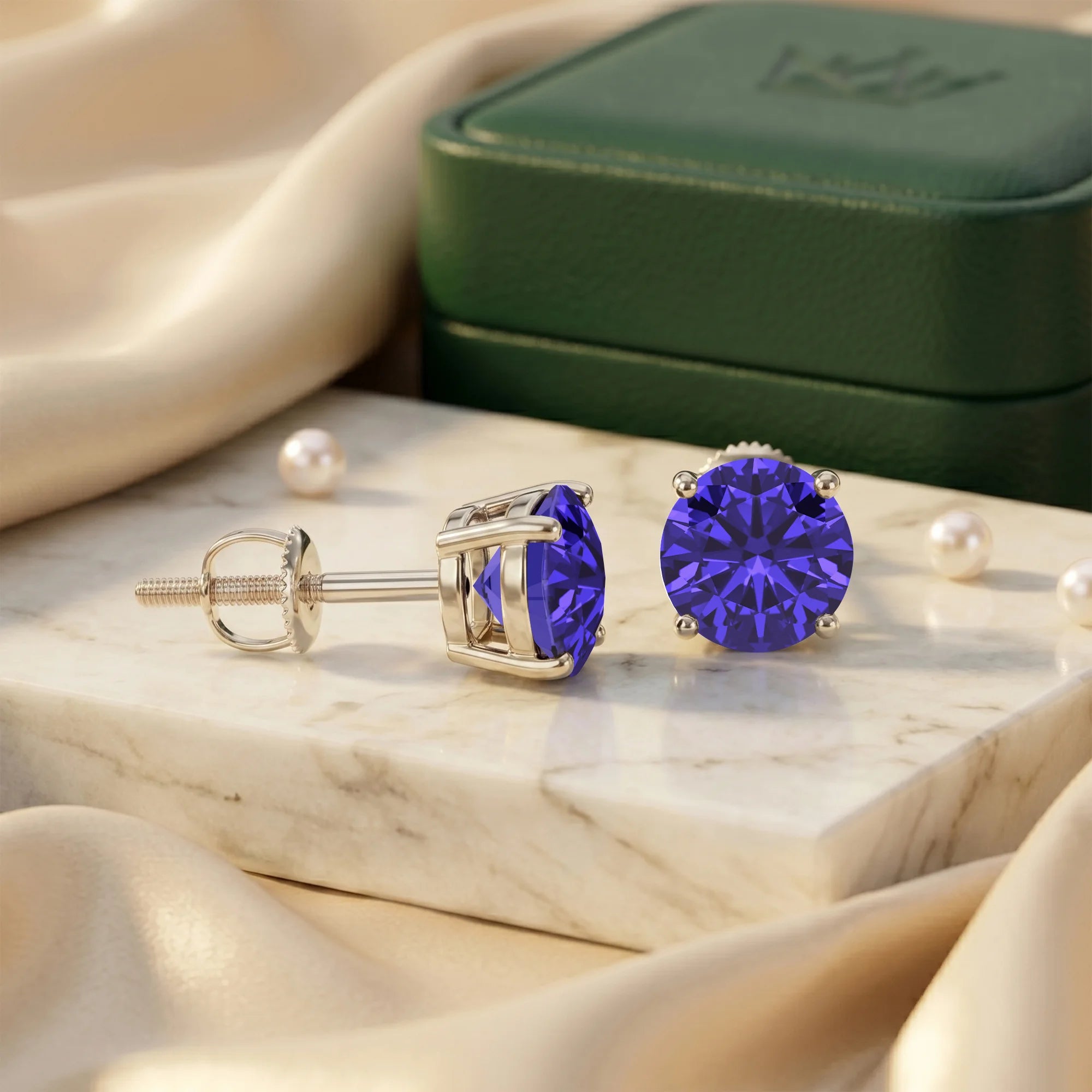 14K White Gold