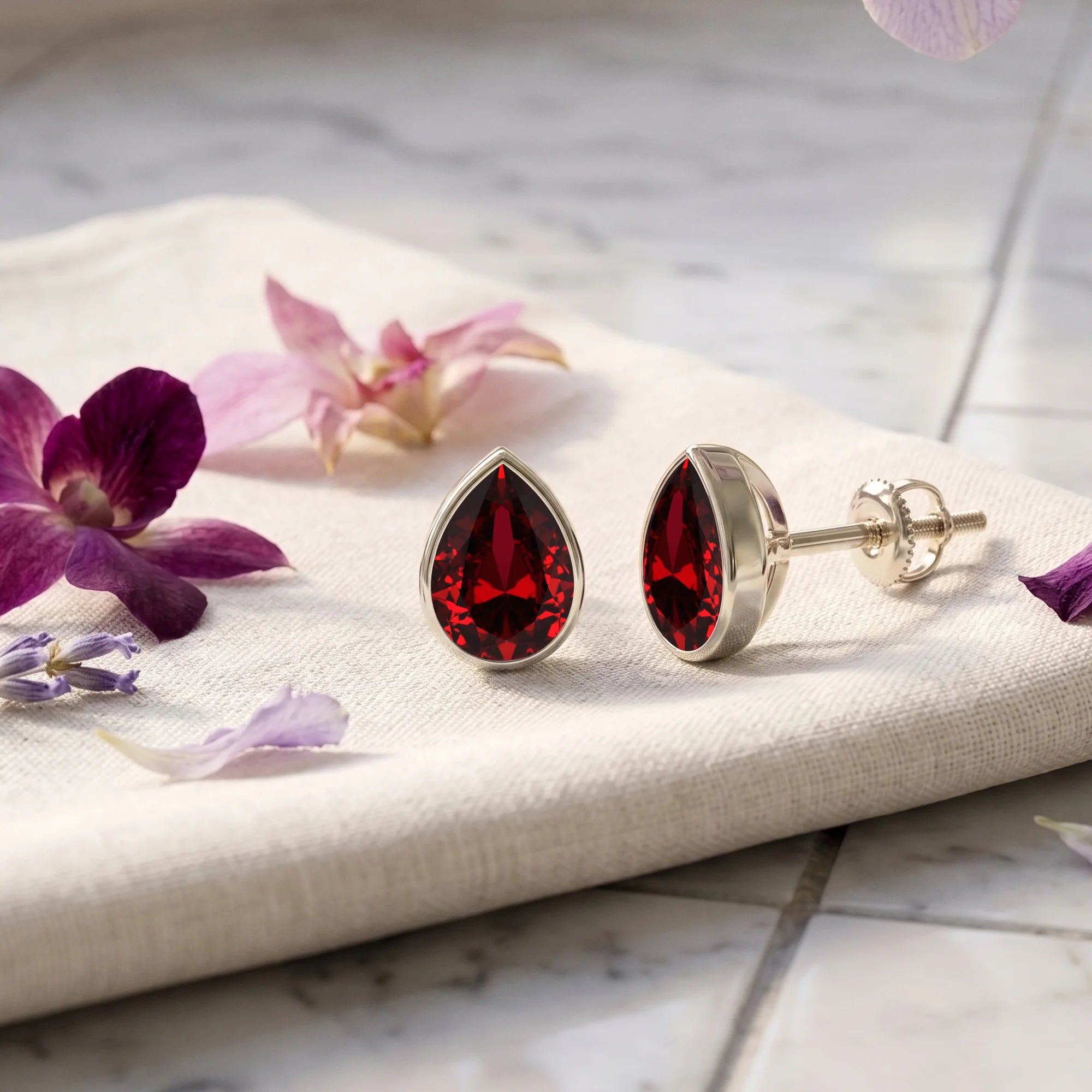 14K White Gold