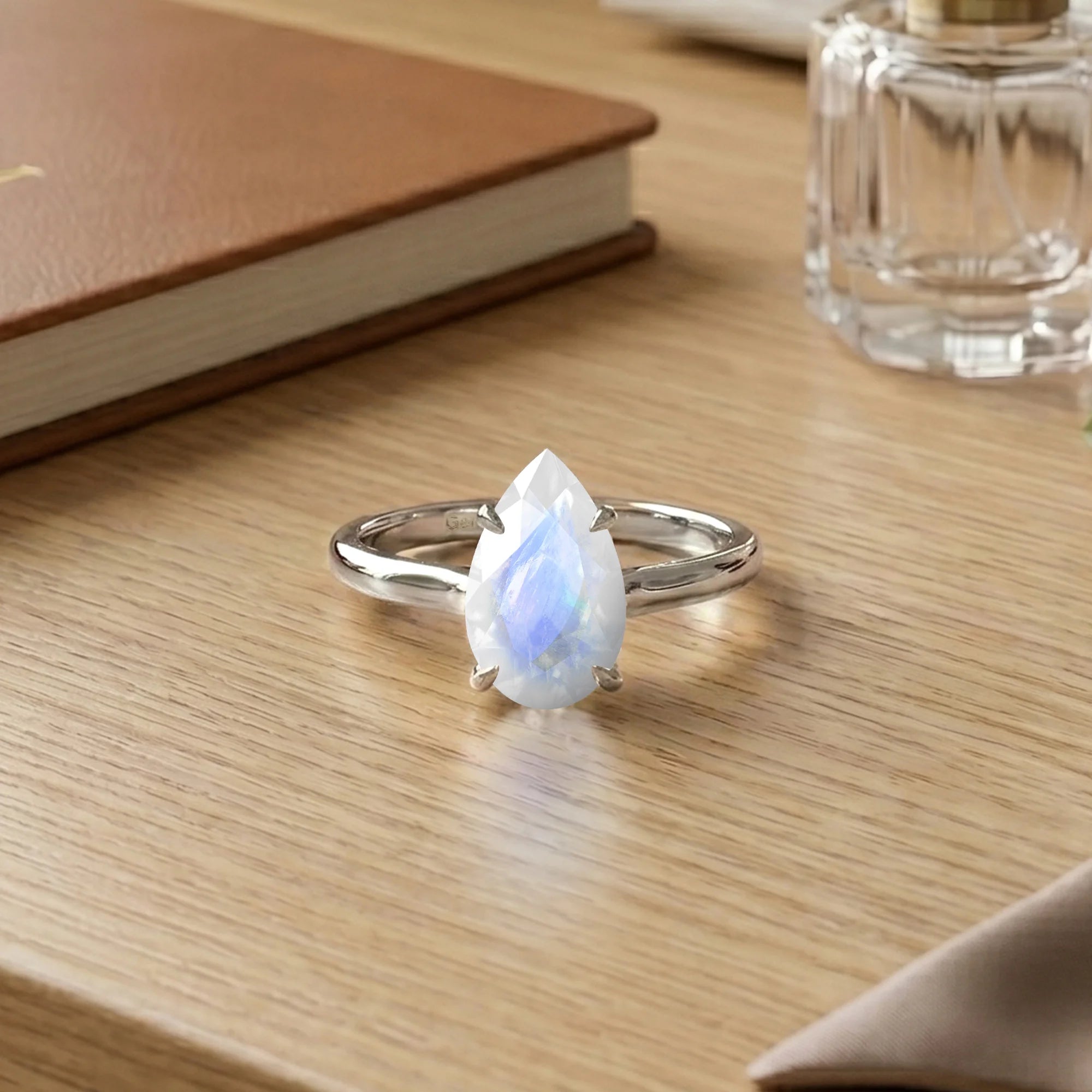 14K White Gold